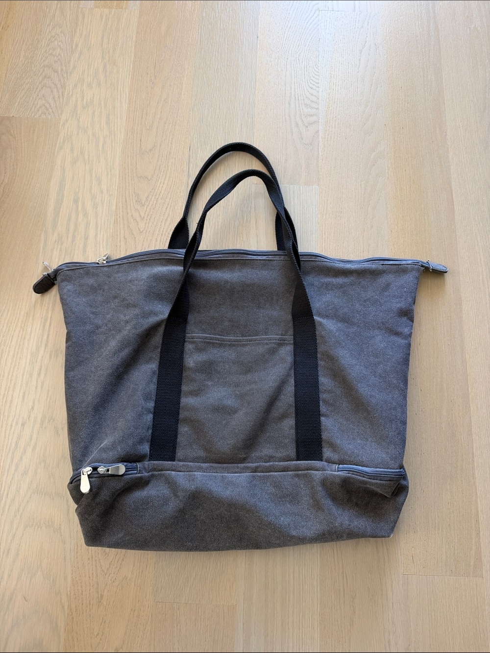Lo & Sons Gray Canvas Duffel